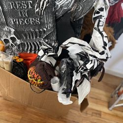Halloween Or Orange Decor Box 