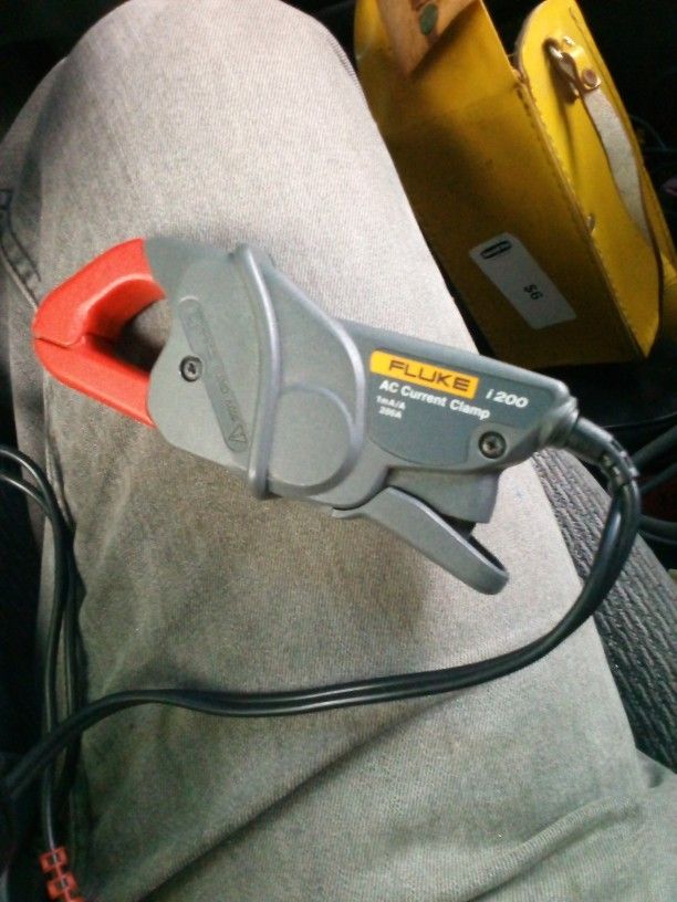 Fluke I 200