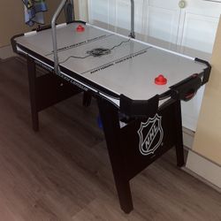 Air Hockey Table 