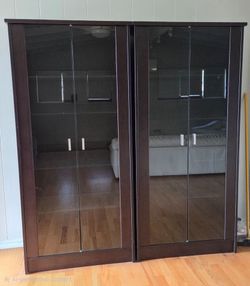 Curio Cabinet set