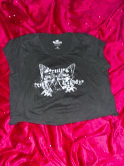 No flawed holister Black Graphic Cat on butterfly Print Crop Tee