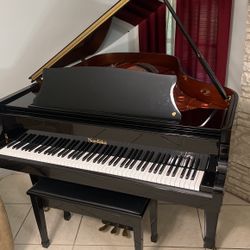 Grand Piano Nordiska