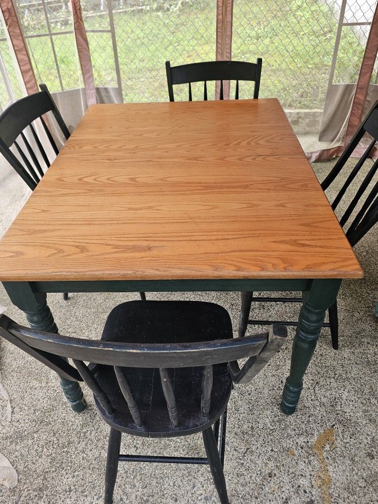 Wooden Dining Table 