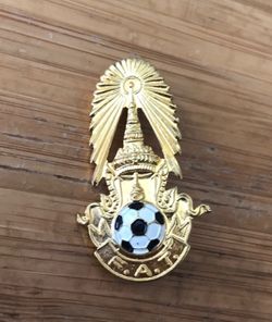 Futbol Association of Thailand F.A.T. Soccer Futbol pin, gold colored metal