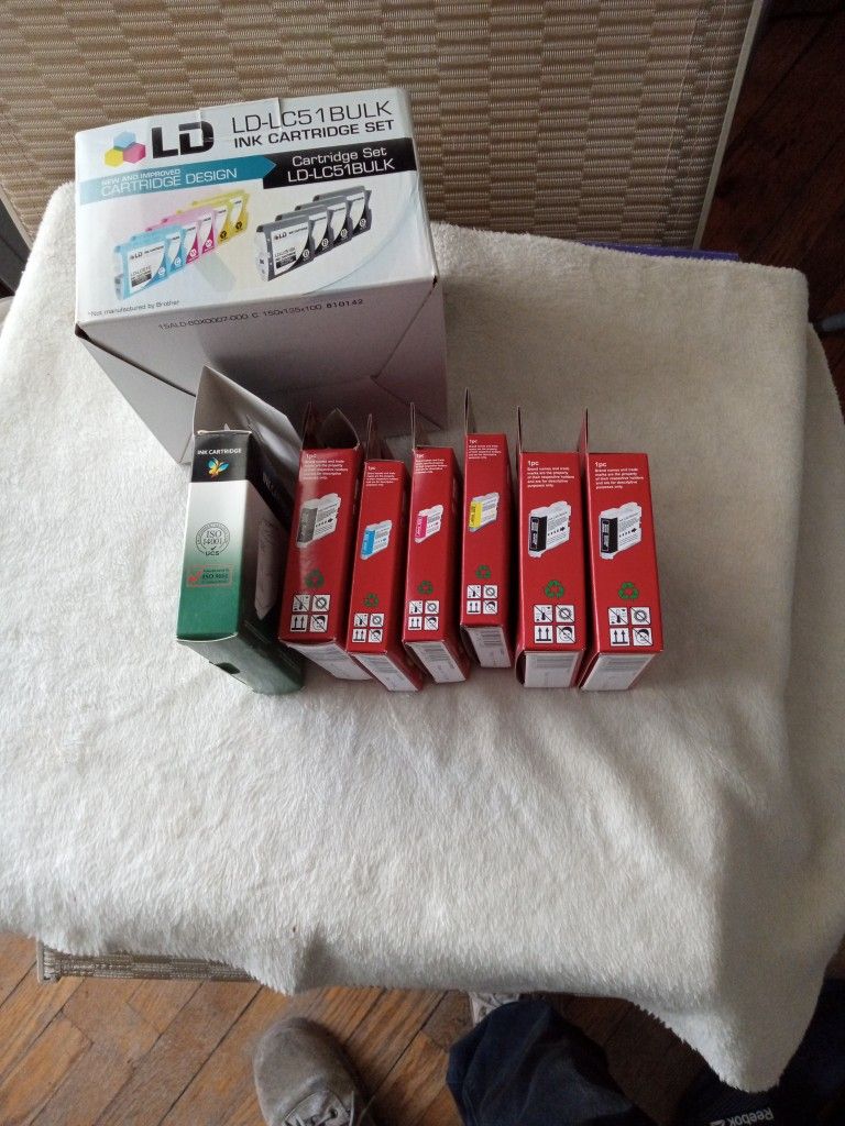 Set of 7 Ink Cartridge For Brother Mfc 3360c Printer And Compatible With Other Printers New Never Used $20 Dollars Only