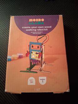 Wood robot kit toy new