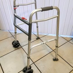 Folding Aluminum Walkers with Wheels
