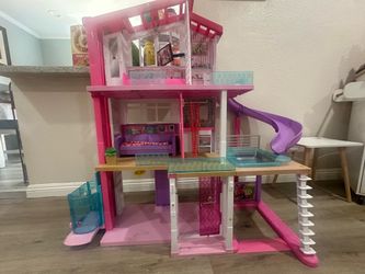 Barbie Dream House