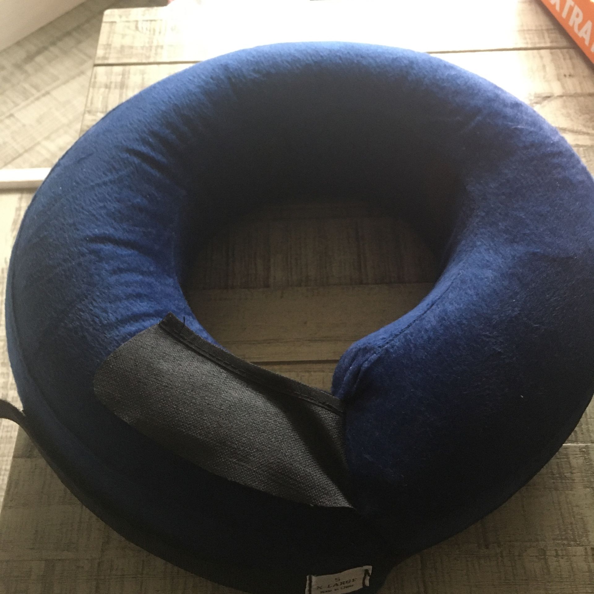 New XL Inflatable Collar For Dogs