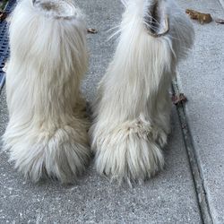 Ver Good Condition  Italian Made Goat Hair Boot
