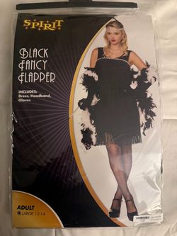 New flapper and fish net nylons