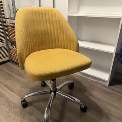 yellow office chair