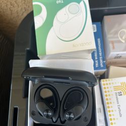 Brand New Earbuds 