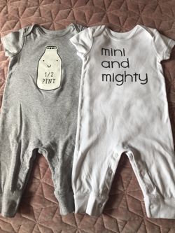 🔵⚫️⚪️🔴 ONESIES CARTER’S , SIZE 9 MONTHS 🔵⚪️⚫️🔴