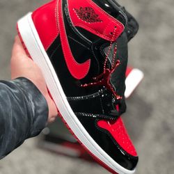 Patent Bred Retro 1