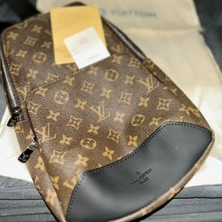 LV BAG Louis Vuitton Men’s Cross Bag - avenue slingbag