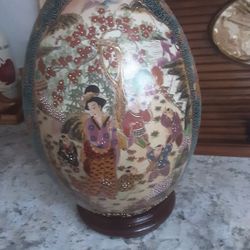 Royal Satsuma Egg W Stand 10.5" Tall