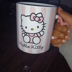Hello Kitty Glass Cup