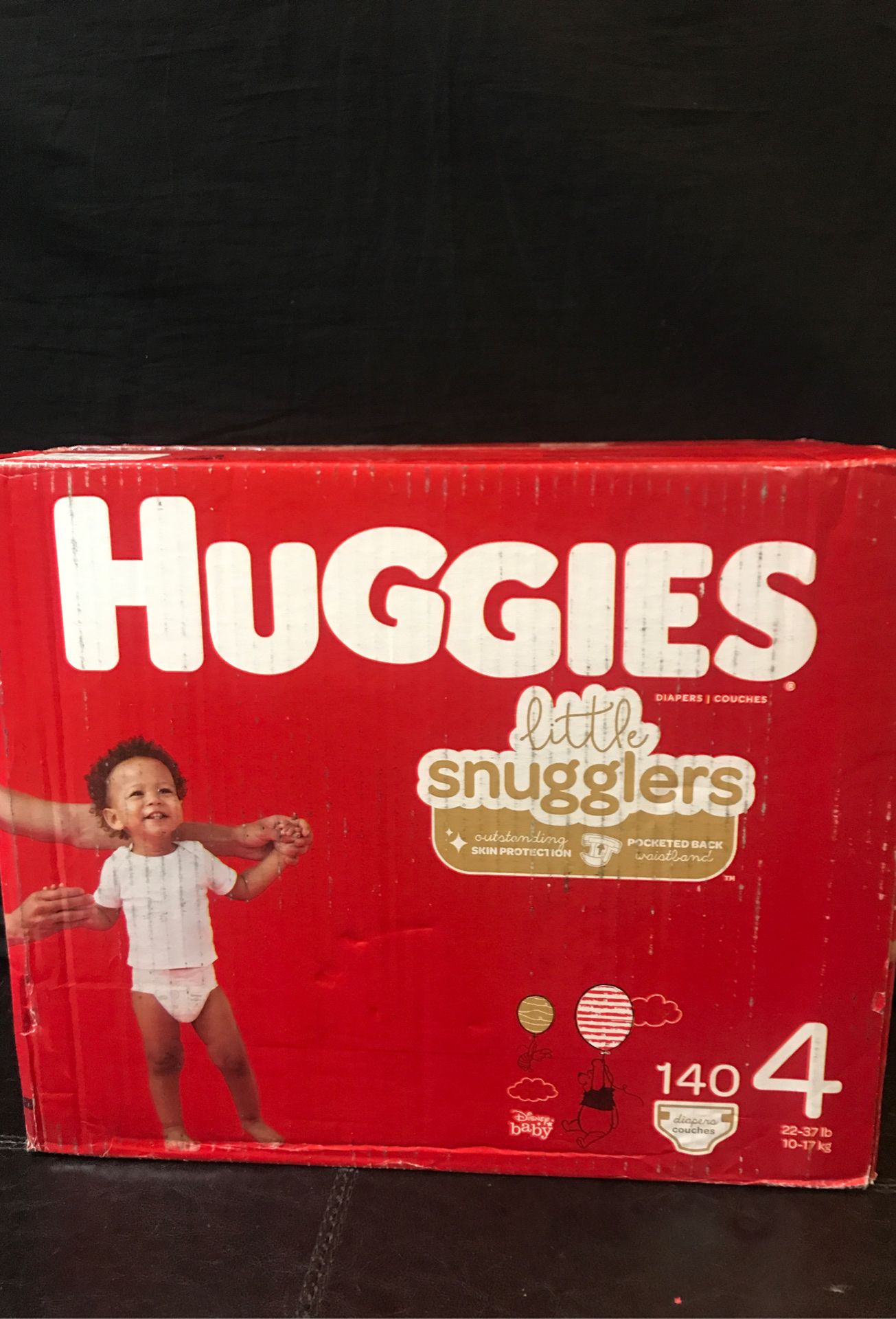 Huggies Little Snugglers. Baby Diapers Size 4 140 ct. One month Supply.