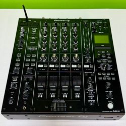 PIONEER DJ DJM-A9 - BRAND NEW (Open box)