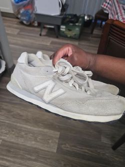 New balance womens 374 (size 9)