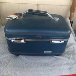Vintage/Antique Tourister Travel Case/Suitcase 