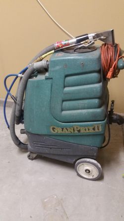 Gran Prix II Extractor/Commercial-grade shampooer