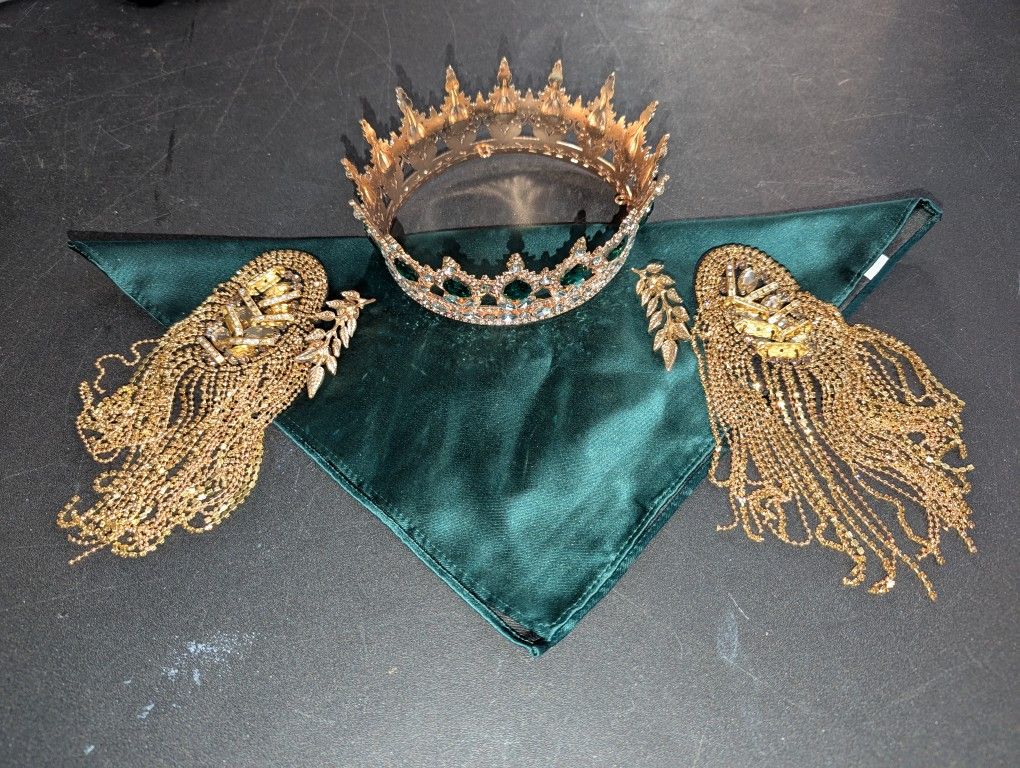 Grooms Wedding Attire Accessories