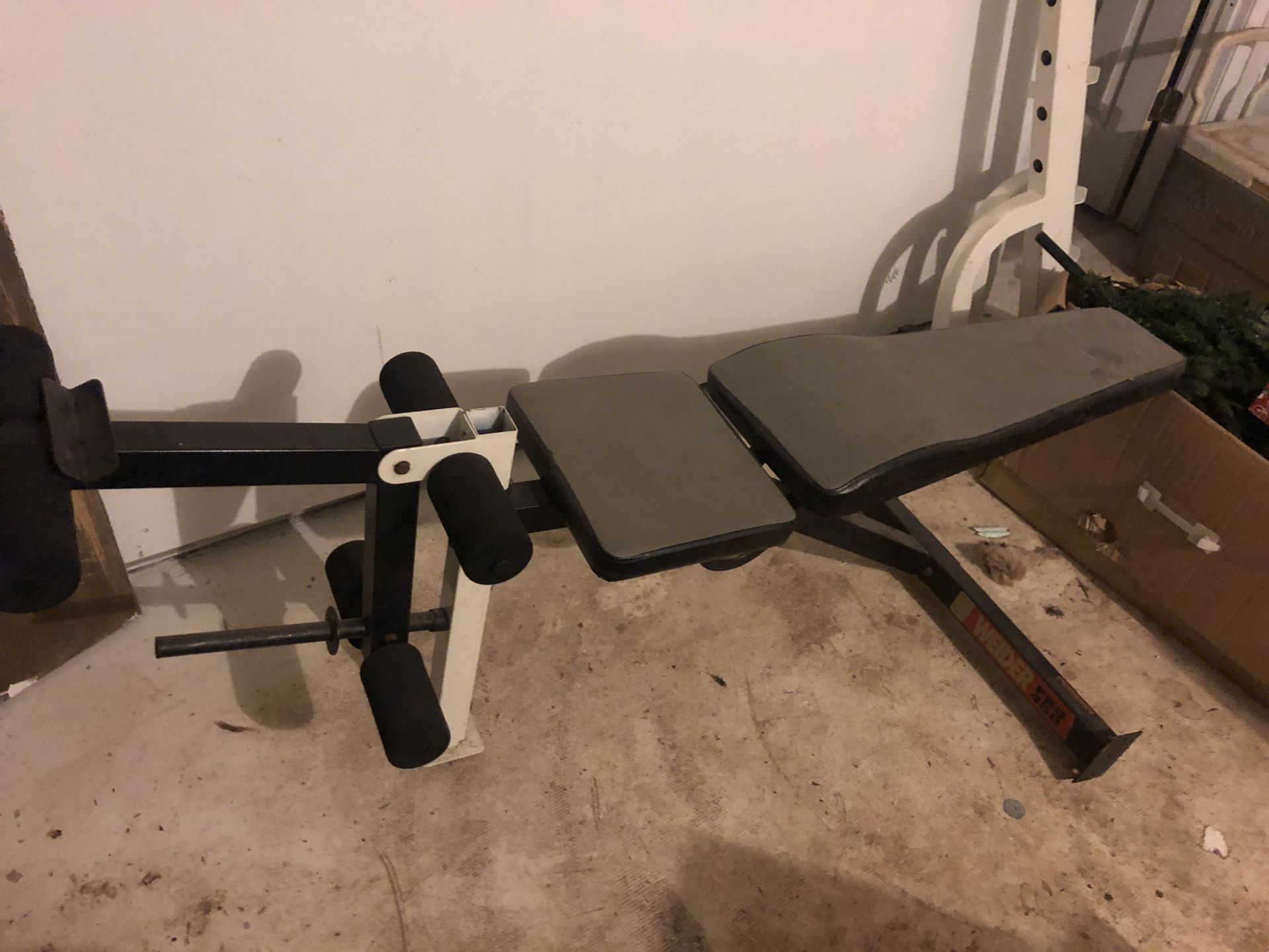 Weight set and bench