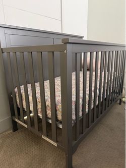 4 piece nursery furniture set