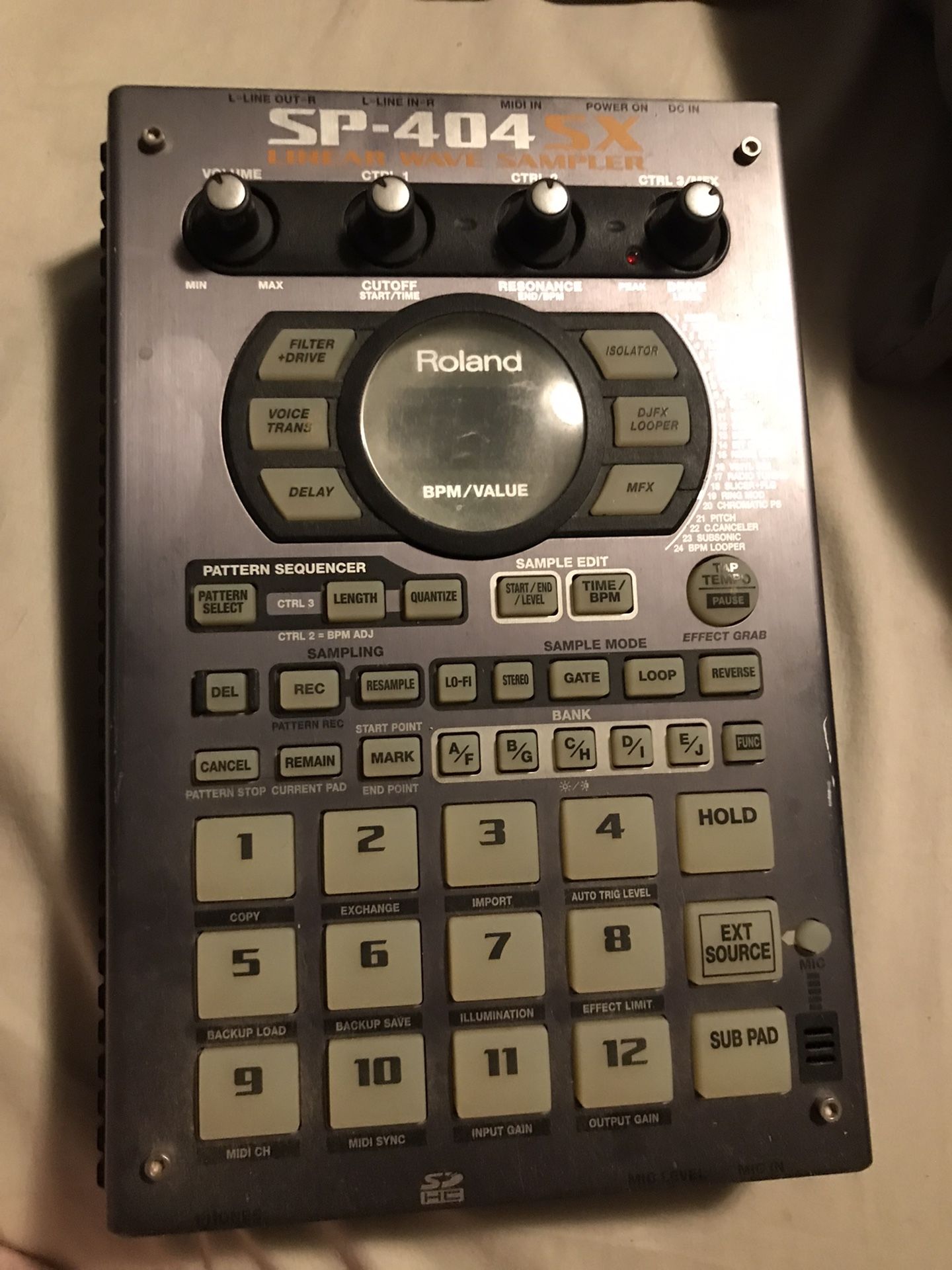 Roland 404 SX