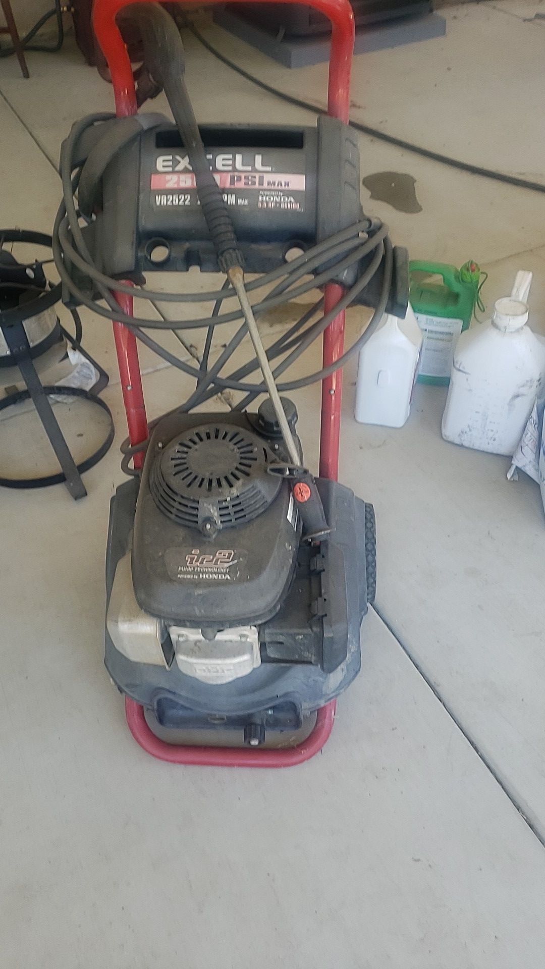 Excell Pressure washer. HONDA Engine
