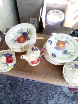 Dishes,Cookie Jar,Wine Glasses 