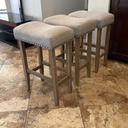 Three Stool Set