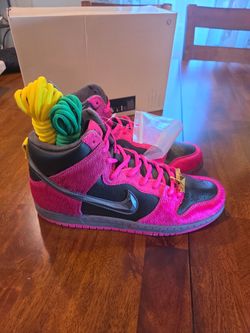 Nike SB Dunk high QS " run the jewels"BRAND NEW