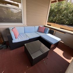 Outdoor Sectional Couch With Table