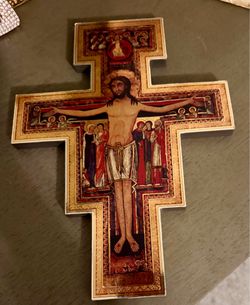 A full-color, plaque-style wooden reproduction of the famous 12th-century cross