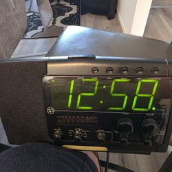 Radio alarma portable.