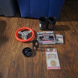 Nascar's collection set Bristol motor speedway 2 cups holder's that you can put a bottle or can drink in one coin  one steel wheel 2 difference playin