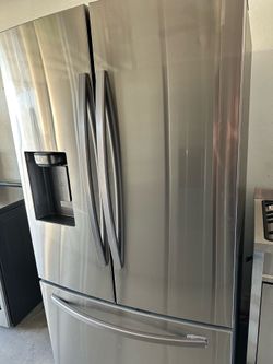 Samsung Fridge Good Condiction