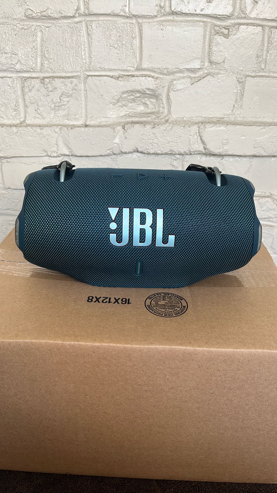 JBL Xtreme 4 Portable Bluetooth Speaker