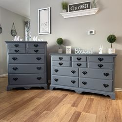 ✨🩶Gorgeous Solid Wood Dresser Set🩶✨