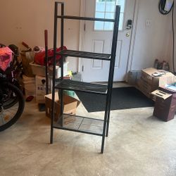 selling a 4-layer Iron Rack
