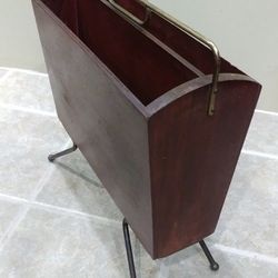 Vintage Mid Century Modern Magazine Stand