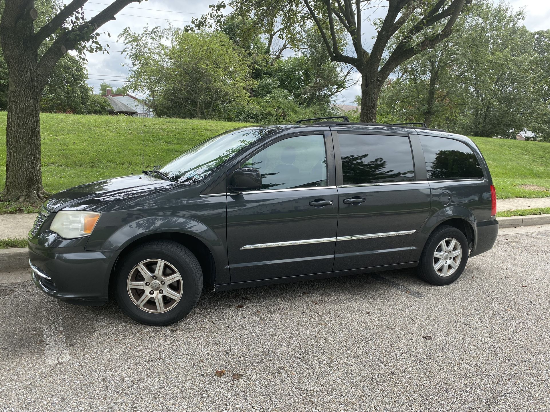 2011 Chrysler Town & Country