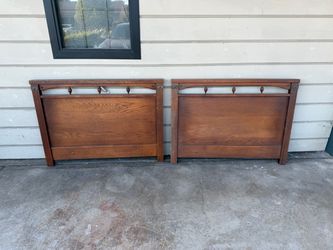 Twin Sized Wooden Headboard and Footboard Combo Set