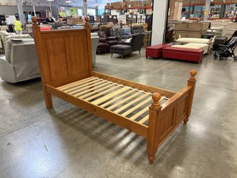 STANLEY Vintage Amber Finished Wooden Twin Size Bed Frame