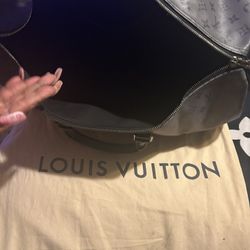 Brand New Only Used Twice Come With Bag 4500 Brand New Got Matching Belt For It To.