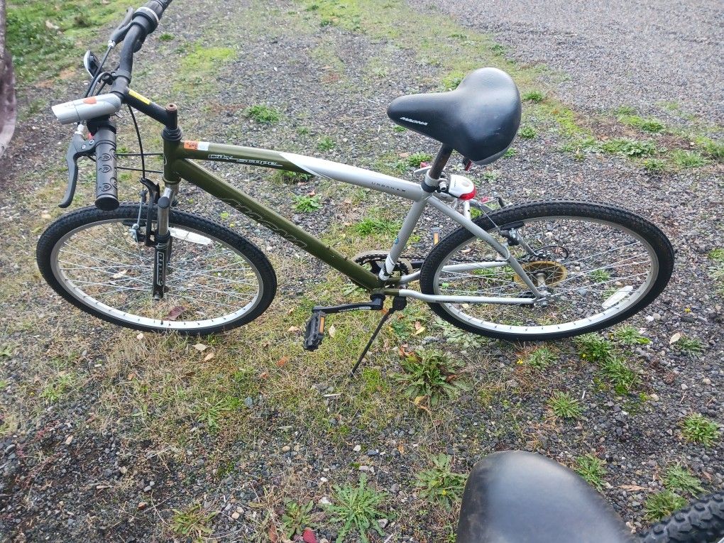 Mens 26" Mountain Bike 