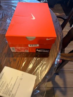 Nike Softball Cleats in Box